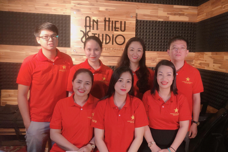 Bộ Thông tin và Truyền thông phát hành MV “Ánh sao nơi đầu tuyến”