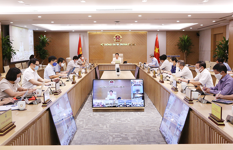 Quyết định phân công công việc giữa Bộ trưởng và các Thứ trưởng Bộ TT&TT