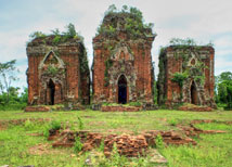 Tháp Chiên Đàn