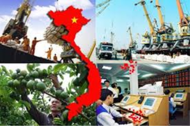 Đẩy mạnh phân cấp, tăng cường trách nhiệm của các tổ chức, cá nhân có liên quan đến hoạt động đầu tư công