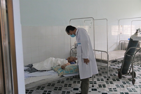 Trung tâm y tế huyện Duy Xuyên Nỗ lực hết mình vì người bệnh
