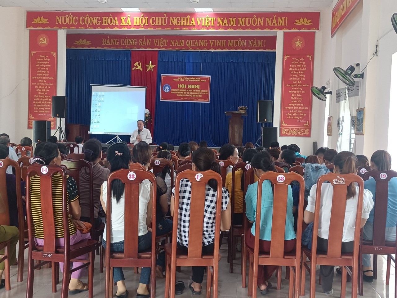 Hội nghị tuyên truyền những vấn đề trọng tâm về công tác Dân số trong tình hình mới