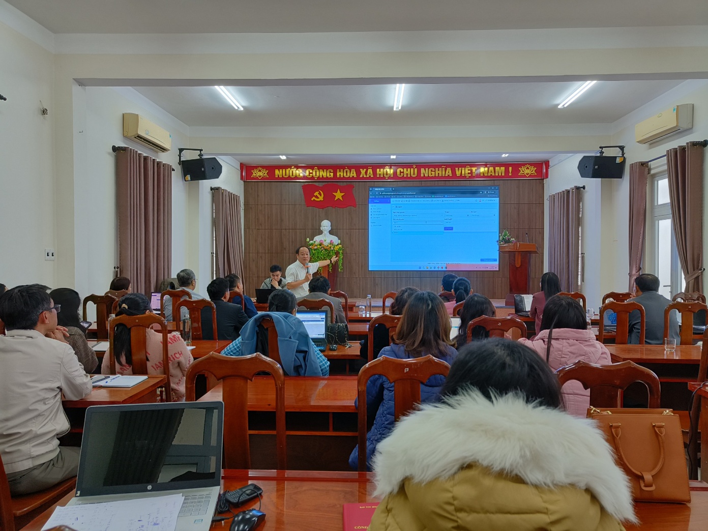 Tập huấn quy trình ký thừa ủy quyền trên phần mềm Q-office